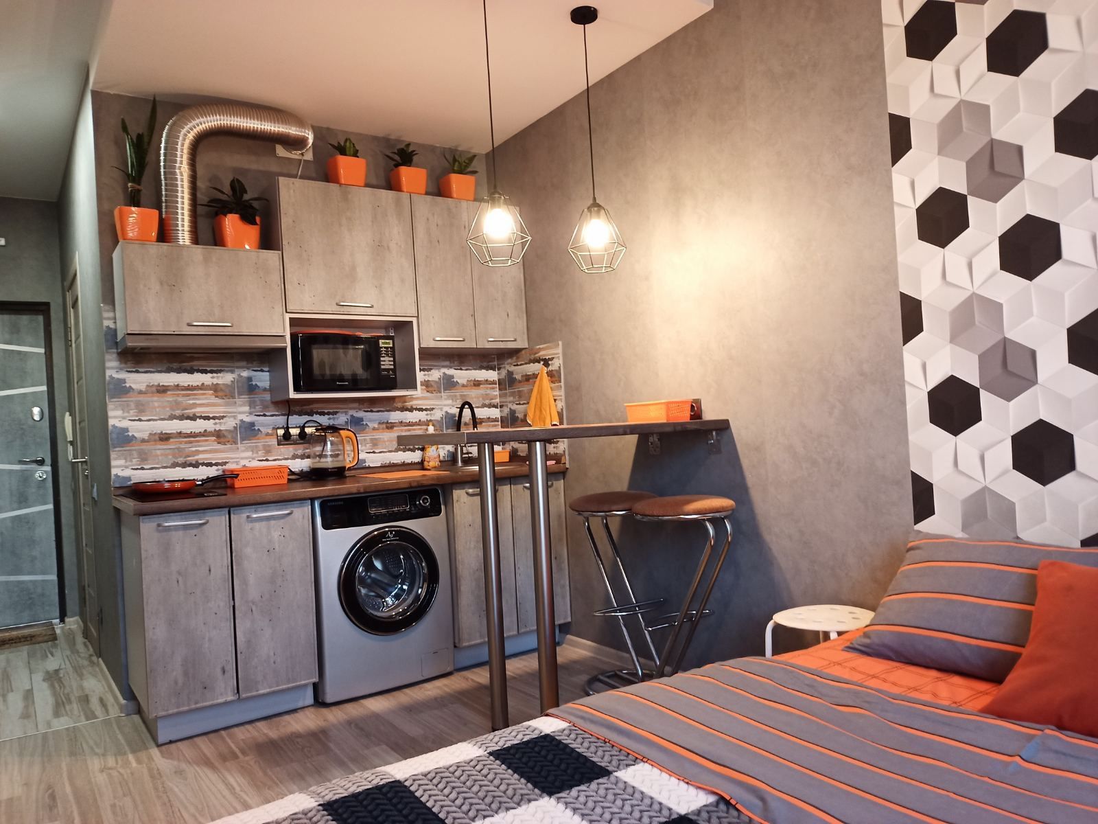 Loft Studio апартаменти подобово в ЖК Комфорт-Таун. МВЦ.