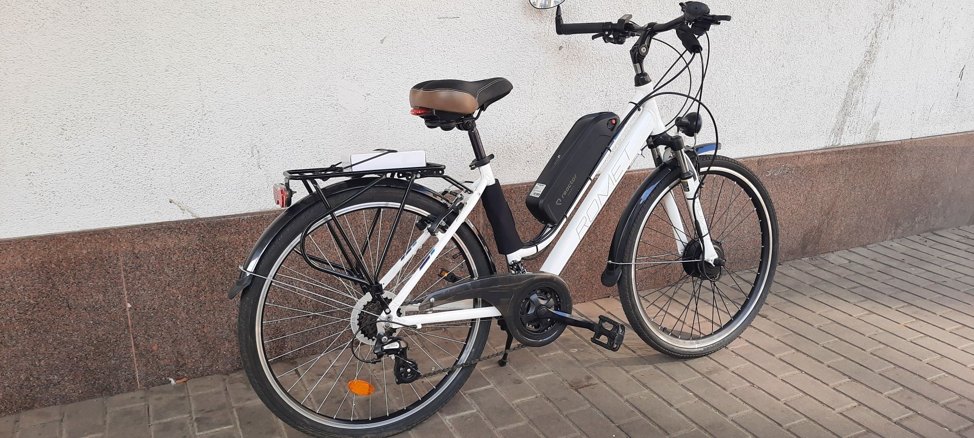 Elektryczny Romet Gazela 26" 250W damka rower damski Shimano e-Gazela