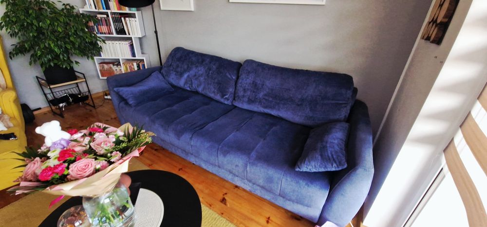 Sofa,kanapa granatowa,niebieska z Agaty z funkcją spania i pojemnikiem