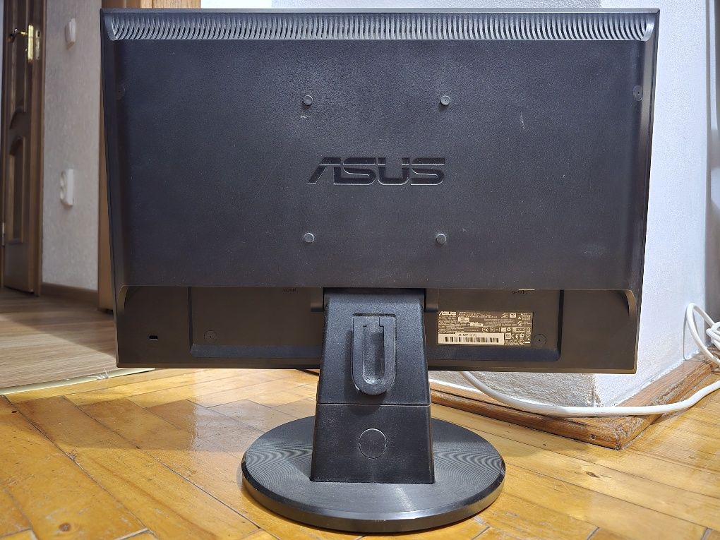 Монітор Asus. Монітор комп'ютера. Дисплей.
