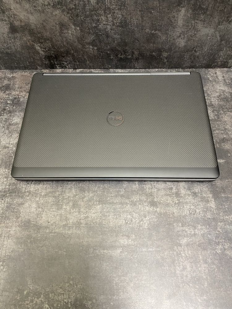Dell Precision 7720 і7-7820hq 16Gb 512Gb M375X 2Gb 17,3” FHD IPS