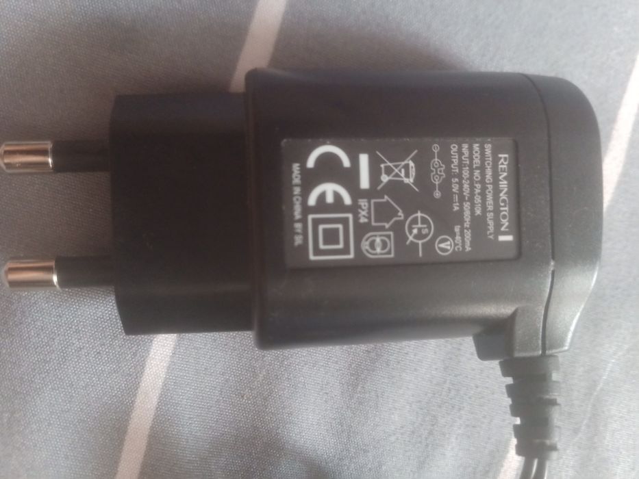 ОРИГІНАЛЬНИЙ Зарядний пристрій REMINGTON 5.0v=1A