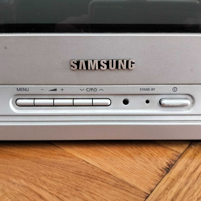 Tv Samsung 51 cm