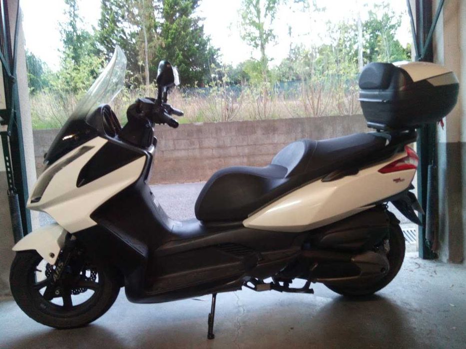 Scooter 300 i ABS