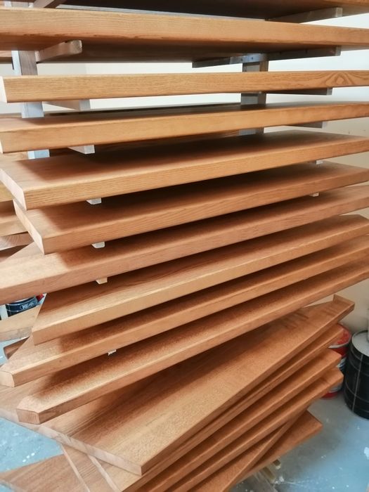 Schody, stopnie drewniane. Producent