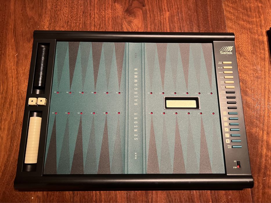 Computador de Gamão Sensorial Saitek