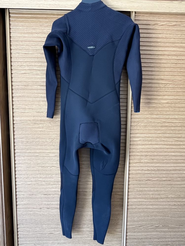 O’Neill hyperfreak 3/2 XL roupa do surf wetsuit
