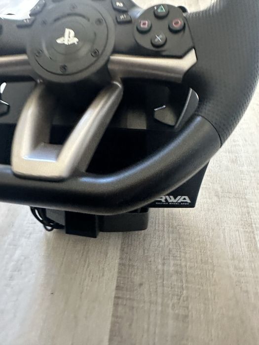 Volante ps4 em otimo estado