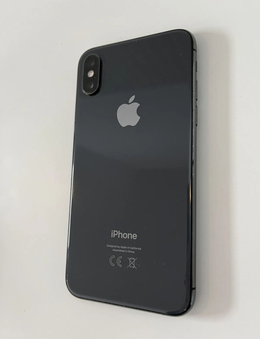 Смартфон Iphone XS 64 GB