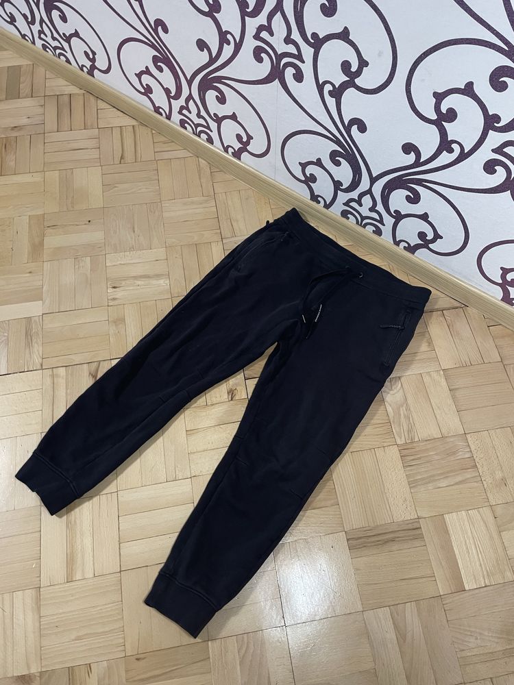 Спортивні штани спортивки Armani Exchange