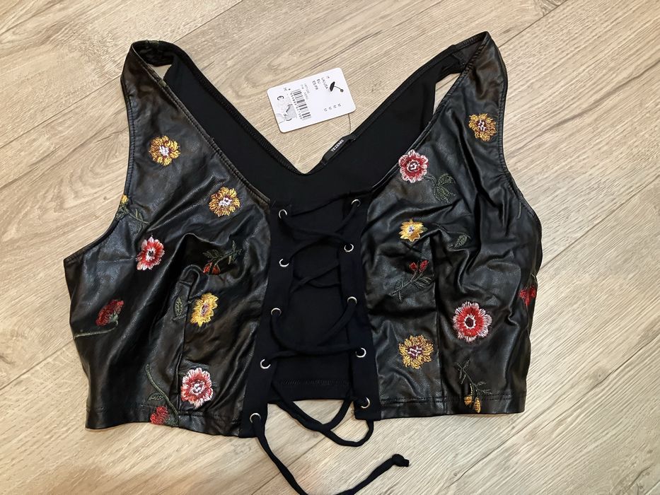 Tenezis top bra outwear M biustonosz nowy