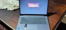 Lenovo Ideapad Slim 3 i5-12450H, 16gb DDR5, 512gb SSD