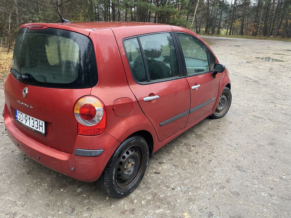 Renault Modus 1.4  • 2005 r. • 219 578 km
