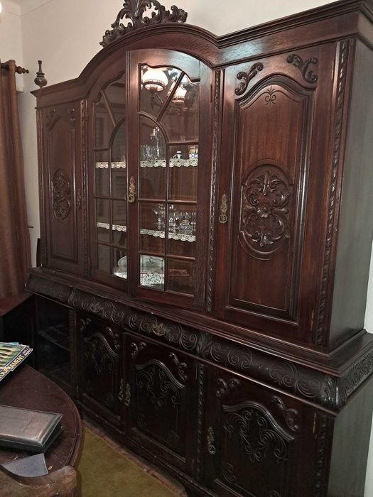 Movel de sala estilo antigo