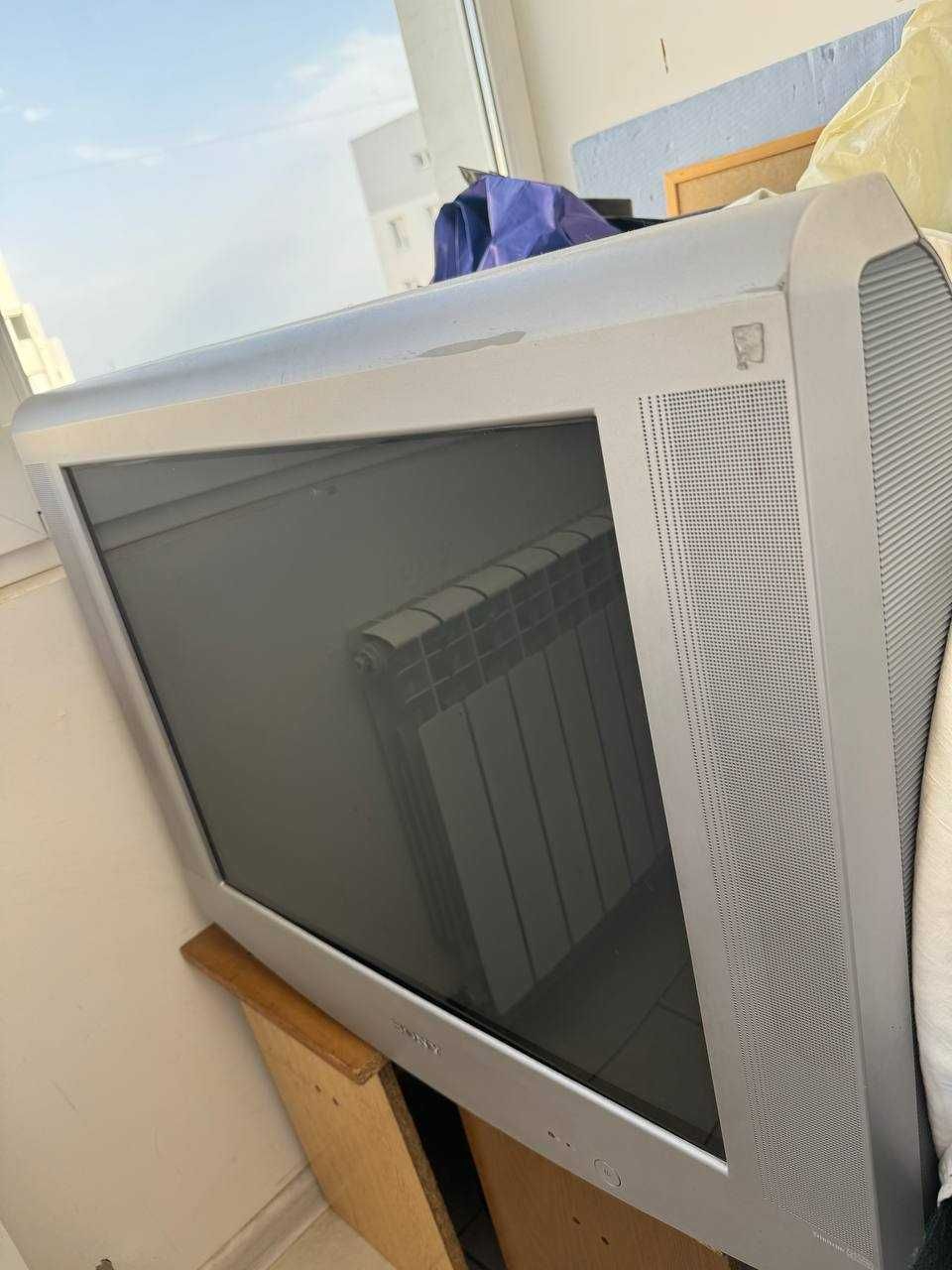 Продам телевизор Sony wega Trinitron