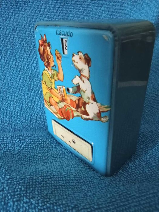 Vintage Mealheiro em Folha Geobra