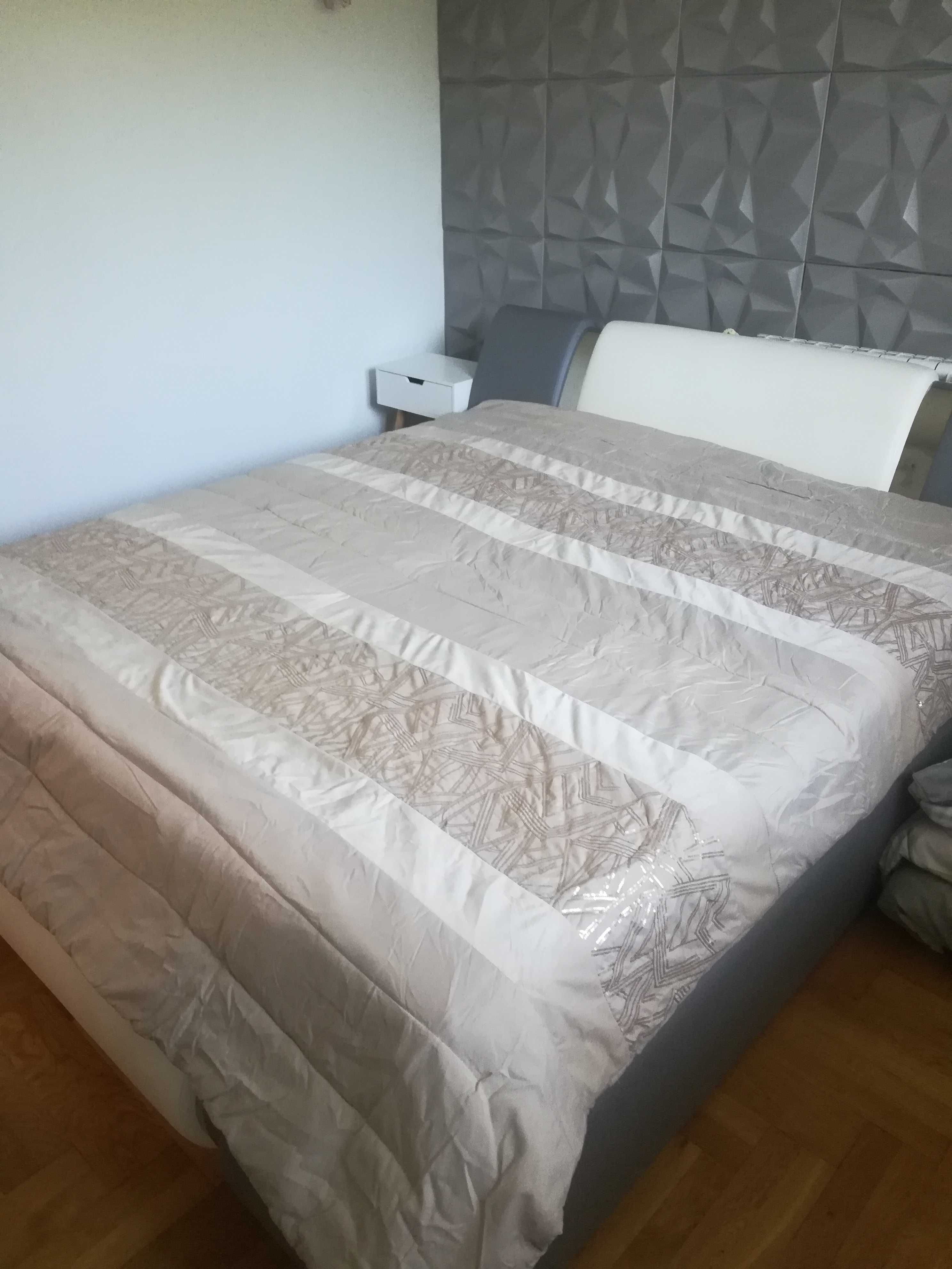 Narzuta na łózko Catherine Lansfield poliester 230 cmx220 Nowa za 30 %