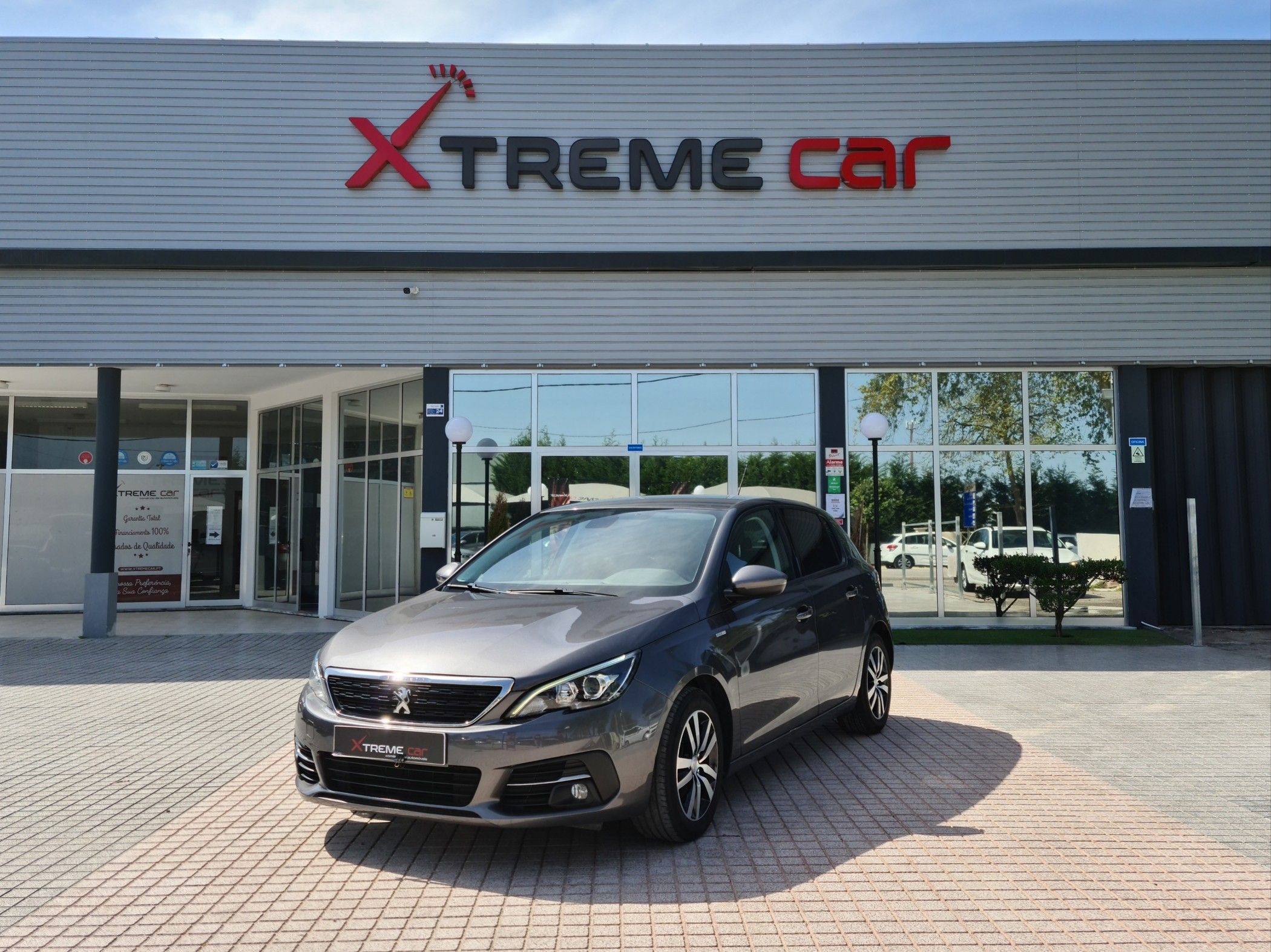 Peugeot 308 1.5 BlueHDi Business Line