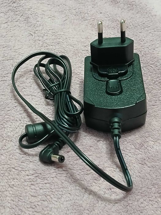 Блок питания phihong model PSAC12R-050. Новый.