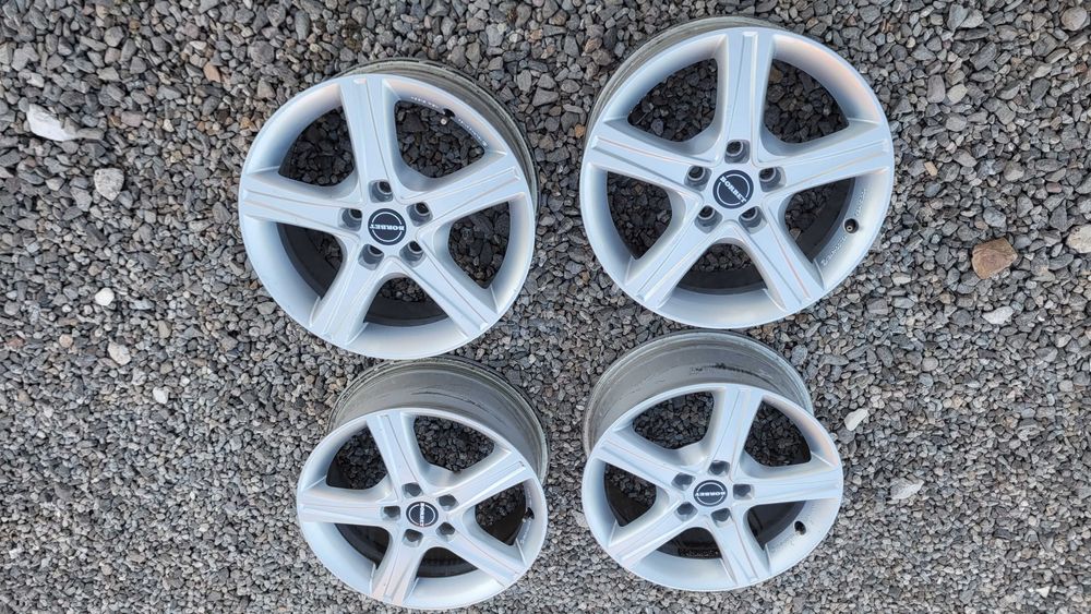 Felgi aluminiowe alufelgi Vivaro Trafic 5x114,3 17 Borbet et45