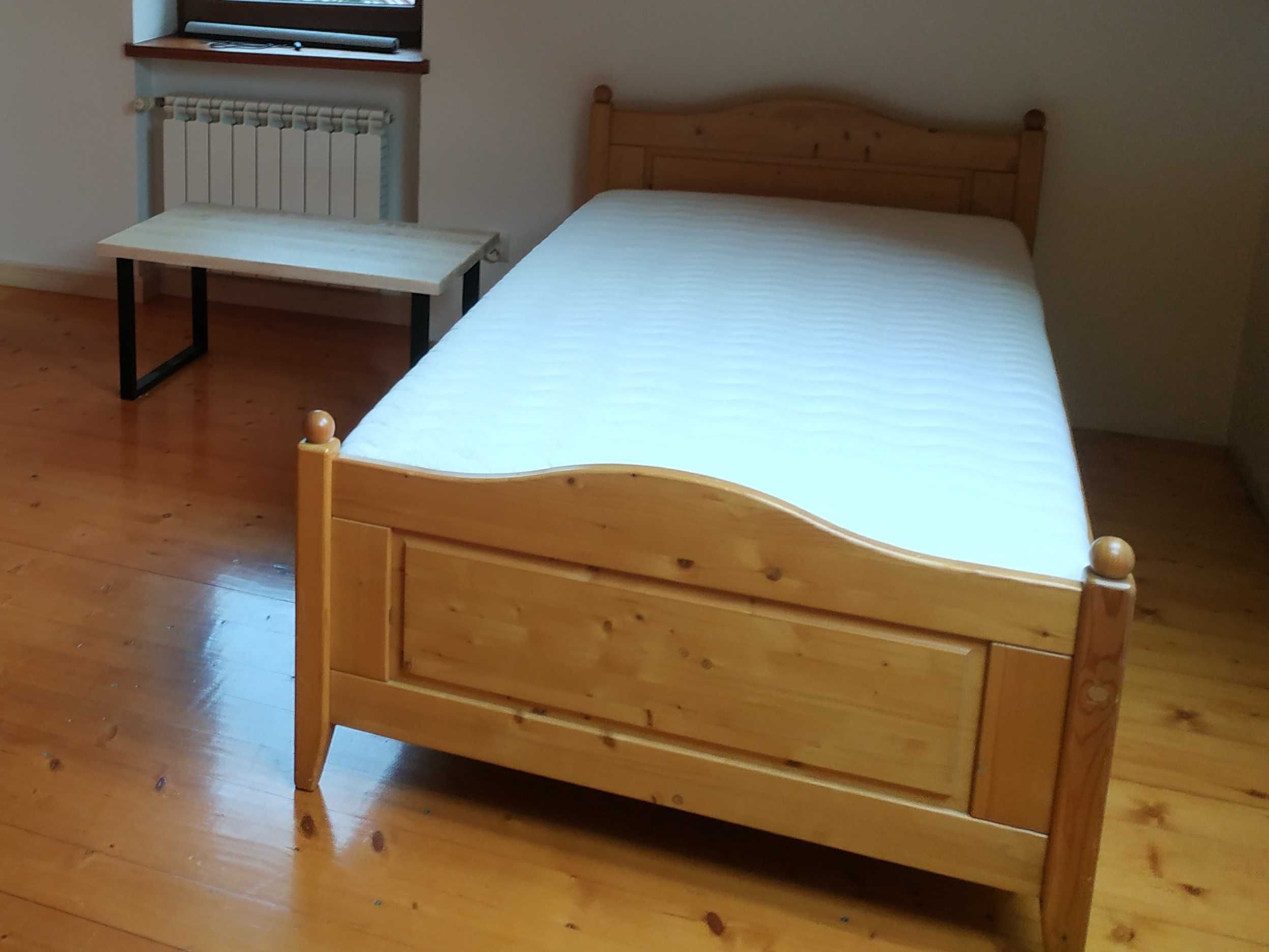 Wygodne i solidne łóżko drewniane z materacem 100x200cm IKEA
