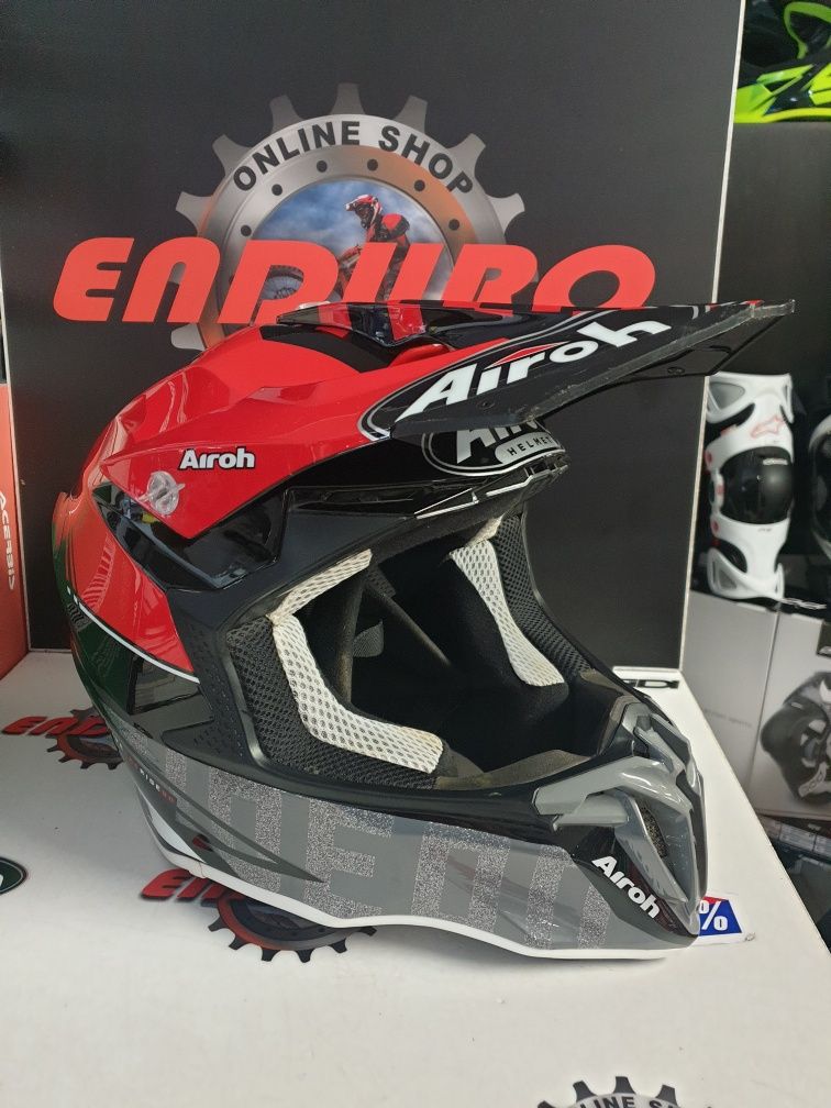 Capacete Airoh Twist 2.0 2022 Como Novo usado 1x - Tam. XS