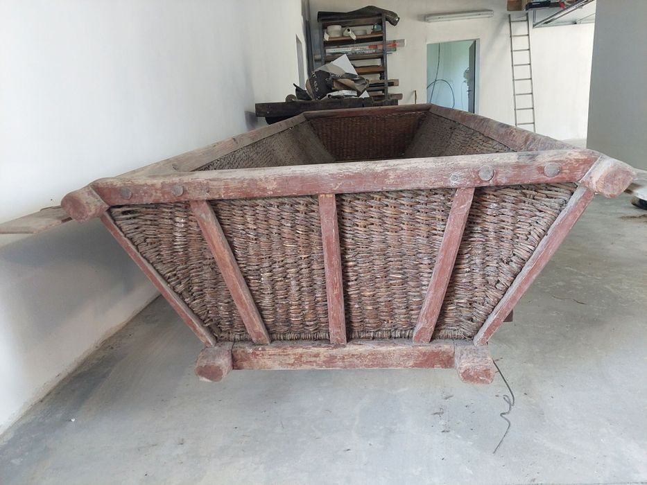 Wasąg wiklinowy ręcznie wykonany