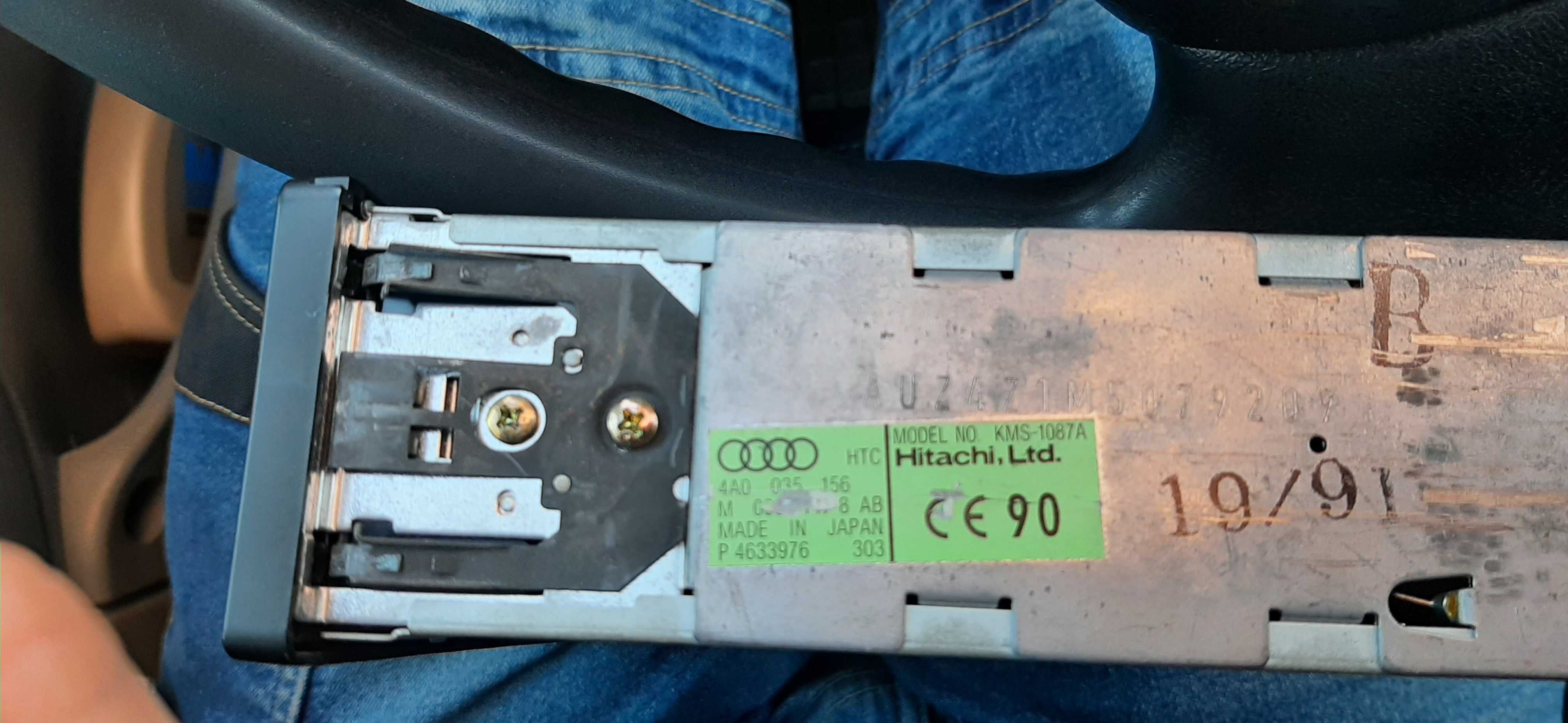 radio alpha Hitachi KMS1087A