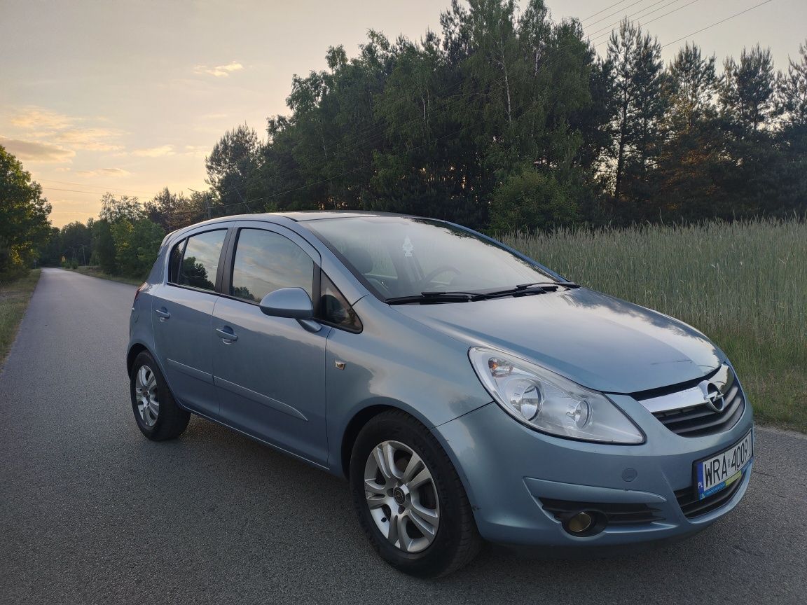 Opel Corsa D Cosmo 1.4b 2007 klima