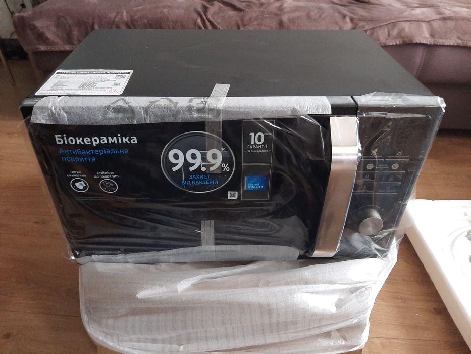 Мікрохвильова піч SAMSUNG MS23F302TAK/UA