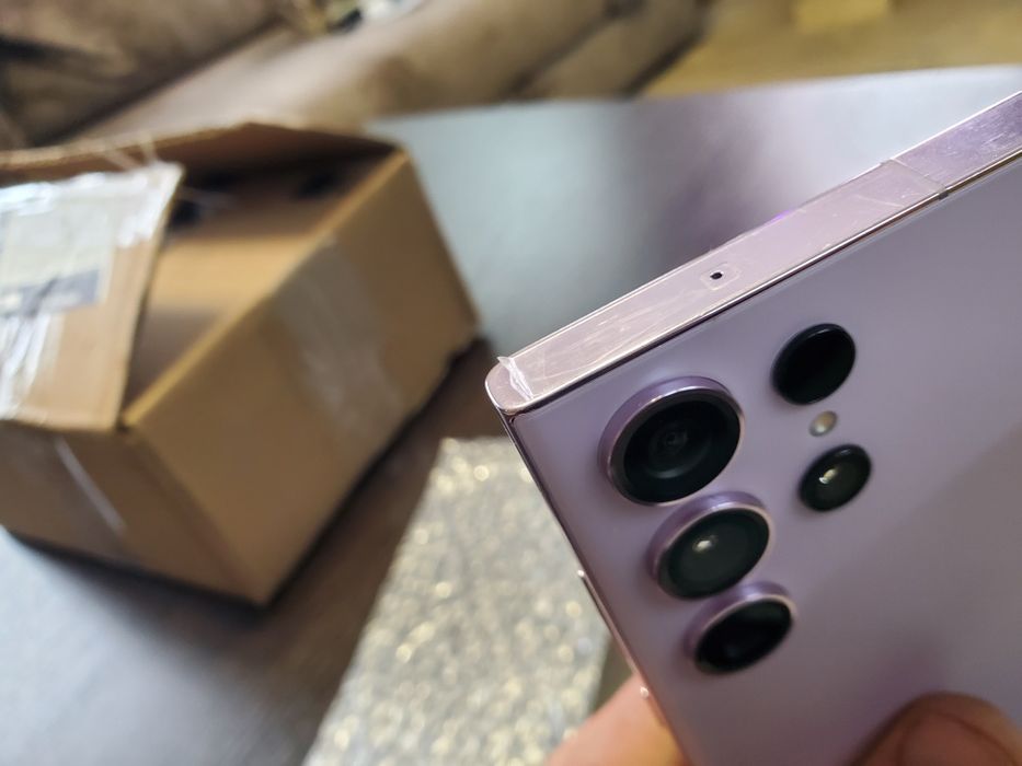 Samsung galaxy S 23 ultra lavender рожева