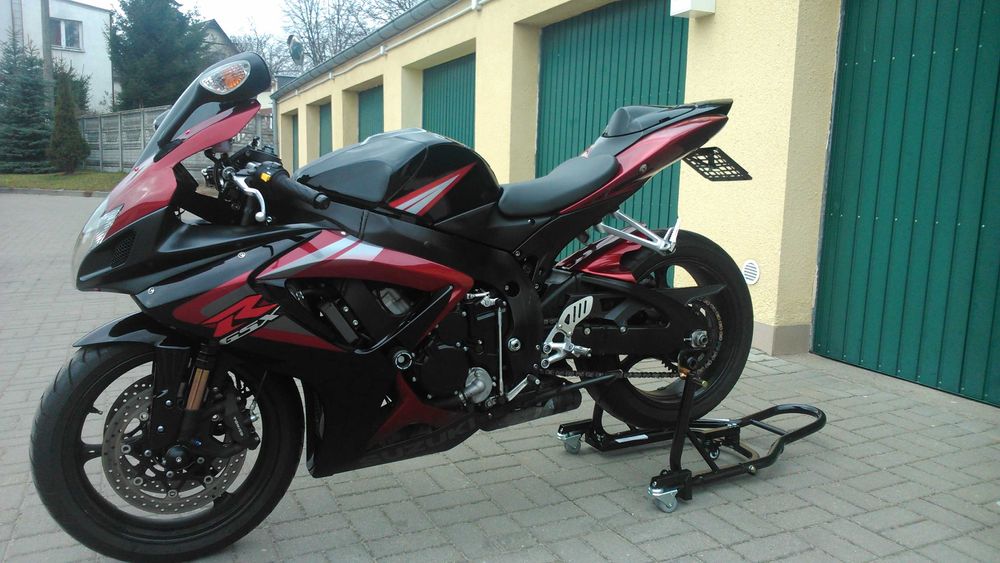 Suzuki GSXR 750, 2007r (k7), stan bardzo dobry, przebieg: 33318 km,