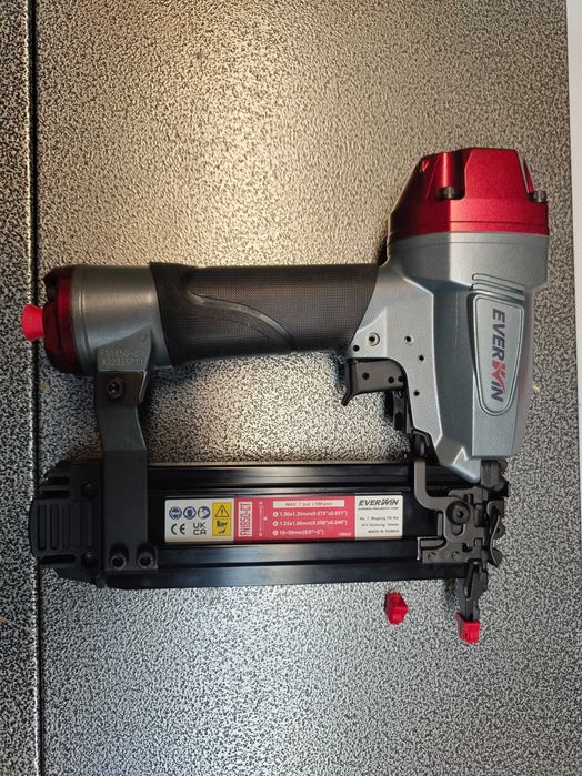 Sztyfciarka Everwin FN1850-CT na sztyfty 1,2 mm OFERTA GRUDZIEŃ 24
