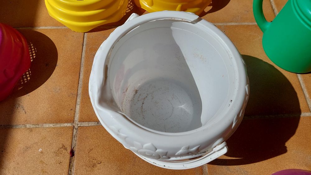 Wiaderko dla dzieci do zabawy w piaskownicy l-kurier aukcja prywatna