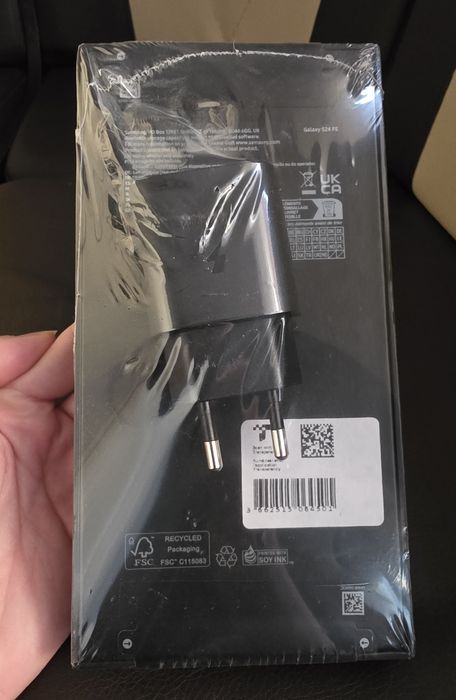 Samsung S24Fe 256g graphite