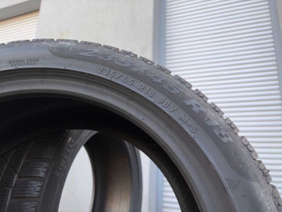 x2 NOWE zima 235/45R18 Pirelli SottoZero winter240 98V prod 2024 ZN102