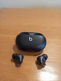 Apple Beats Studio Buds czarne słuchawki plus etui