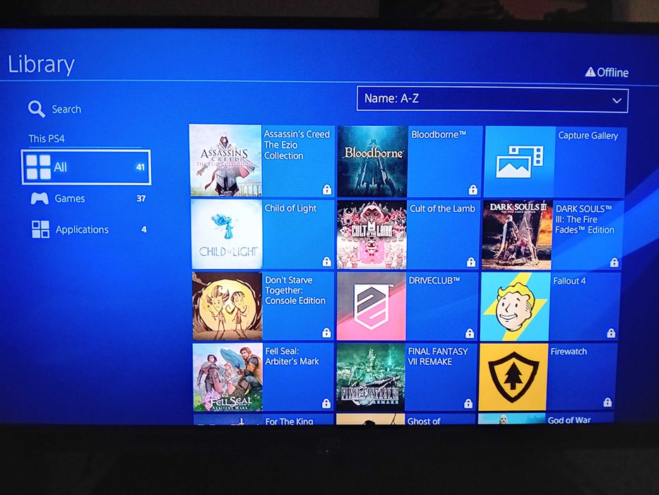 Playstation 4  PS4 1000Gb gold hen 6.72 встановлено 37 ігор