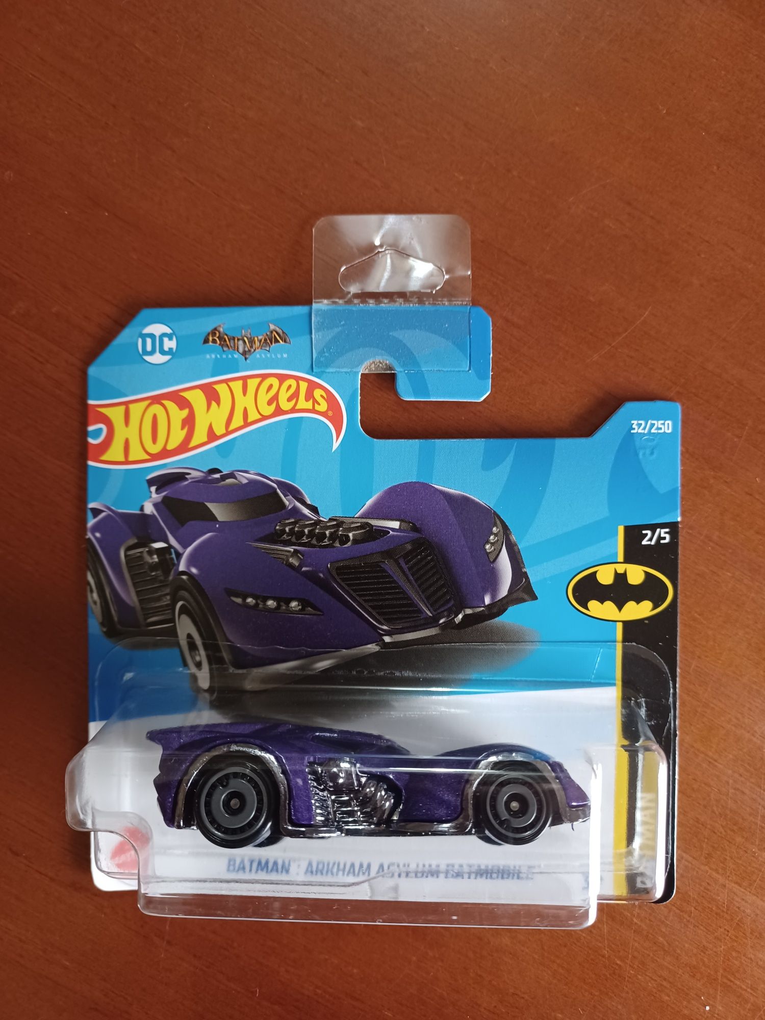 Hot Wheels  - pack 5 e individual - Edição de Coleção "Batman"