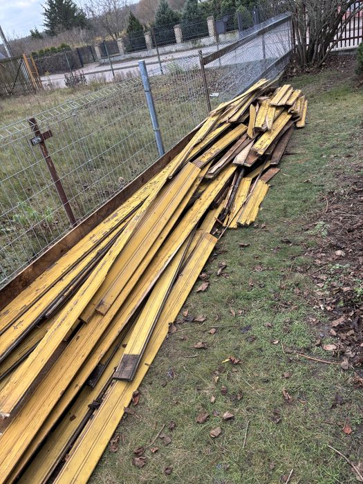 Oddam drewno po rozbiórce szalówki