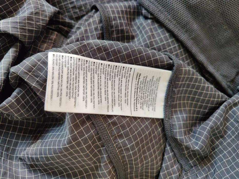 Casaco Nike ACG cinza