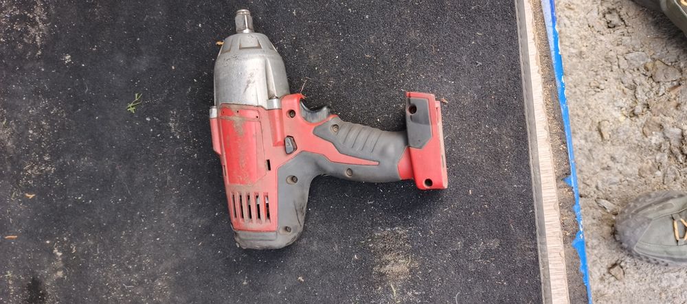 Klucz udarowy Milwaukee M18