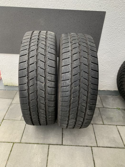 Opony zimowe Continental 215/60/17C