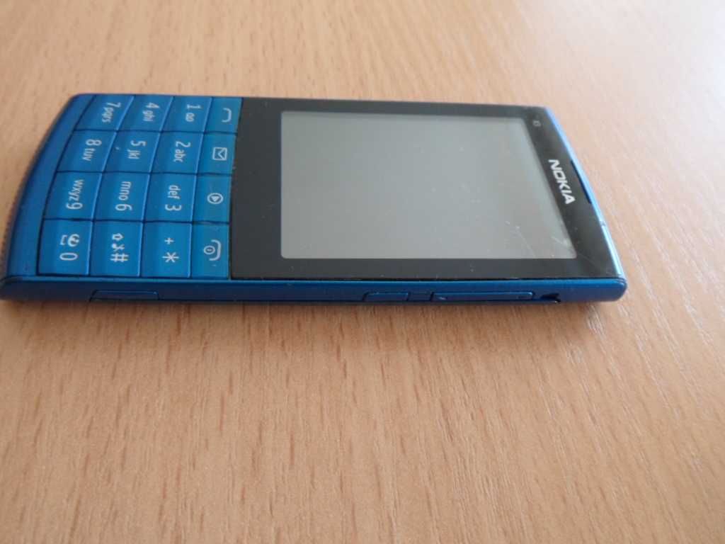 Nokia X 3 uszkodzona.