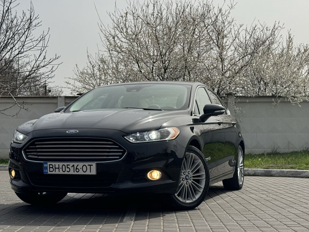 Продам Ford Fusion SE Гибрид