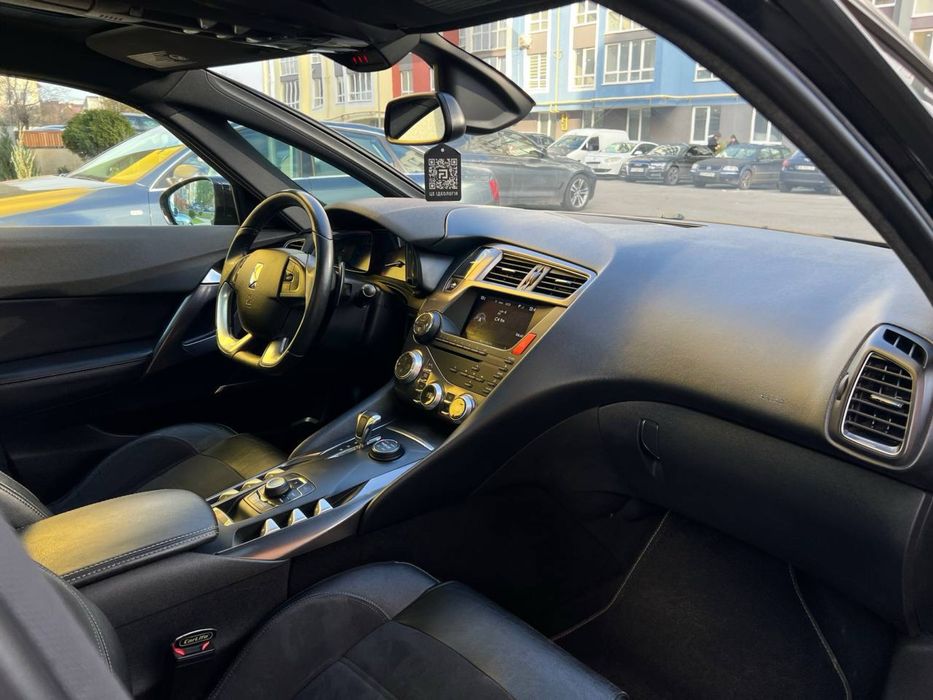 Ds5 гібрид/дизель ПОВНИЙ ПРИВІД 200к.с