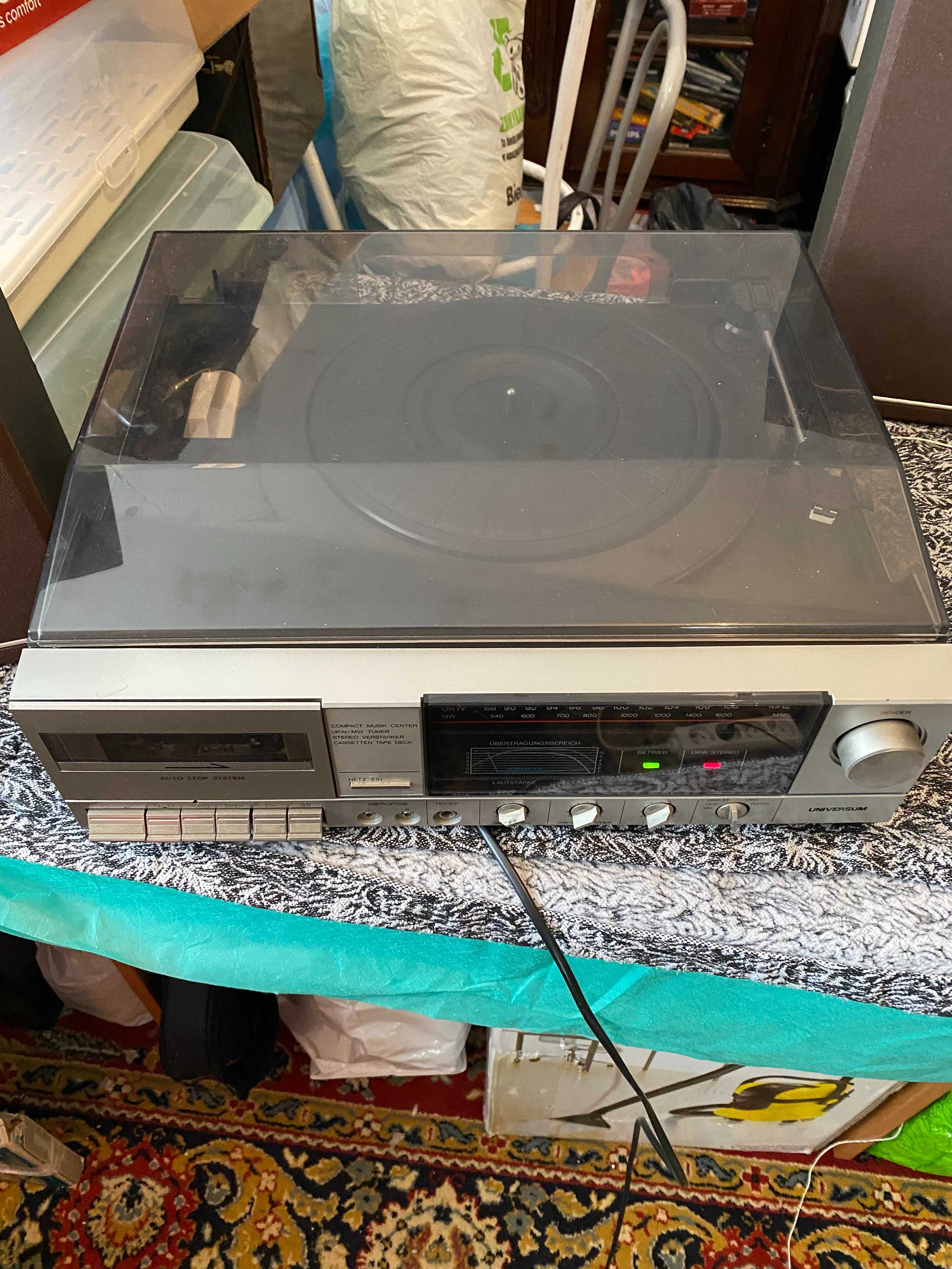 gramofon ,radio ,magnetofon  w jednym-UNIVERSUM VTCF 1338