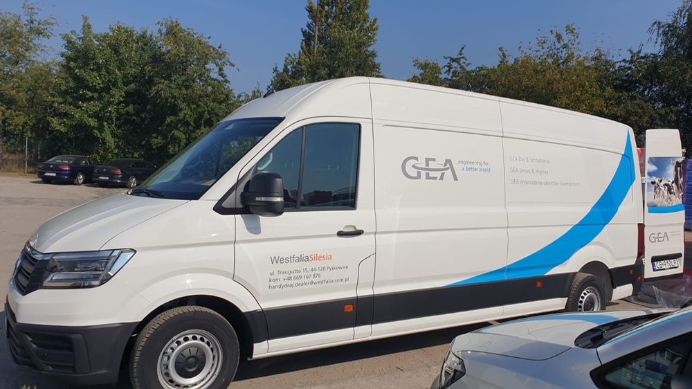 Gea Serwis dojarek robotów udojowych  hale udojowe  karuzele firmy GEA