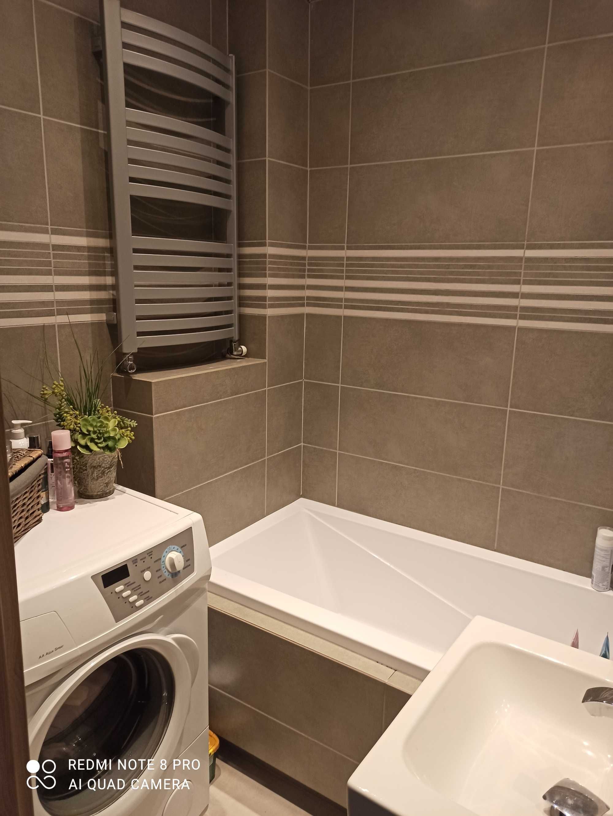 3-pokojowe mieszkanie 61 m² -umeblowane, z klimatyzacją i balkonem