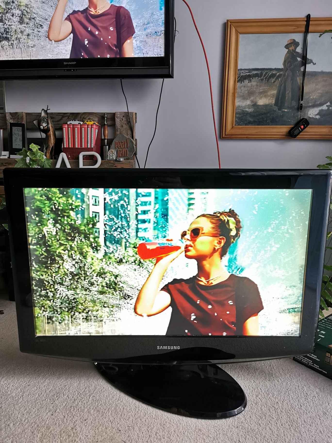 Telewizor 32 całe Samsung